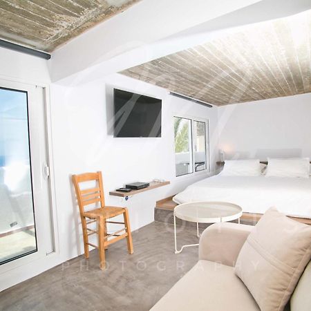 Blue Dawn Kalymnos Aparthotel Myrties Екстериор снимка