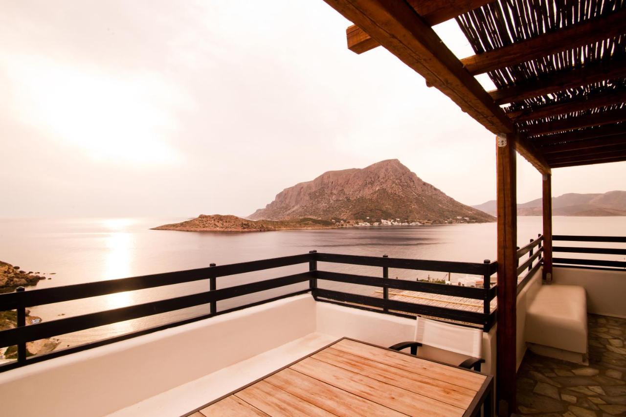 Blue Dawn Kalymnos Aparthotel Myrties Екстериор снимка