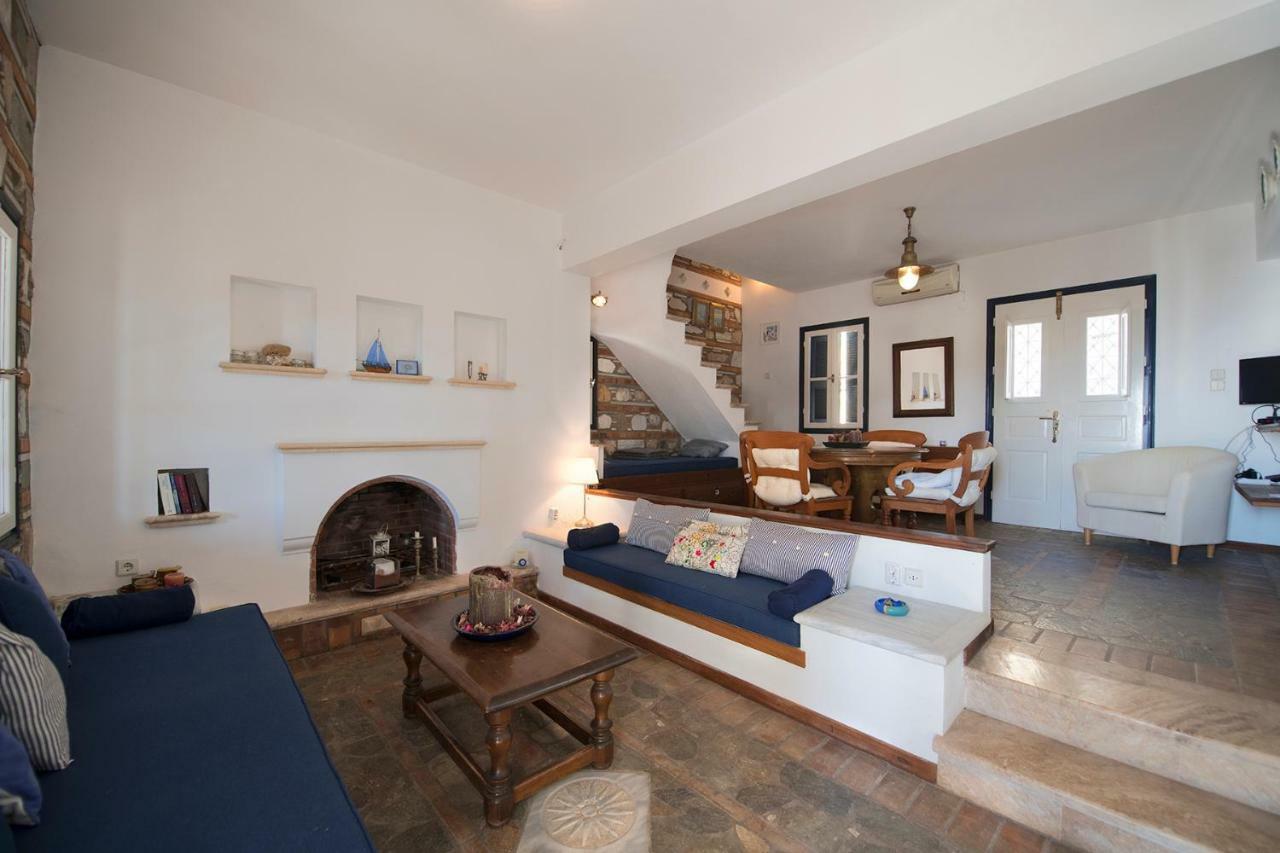 Blue Dawn Kalymnos Aparthotel Myrties Екстериор снимка