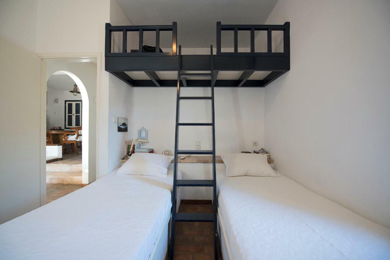 Blue Dawn Kalymnos Aparthotel Myrties Екстериор снимка