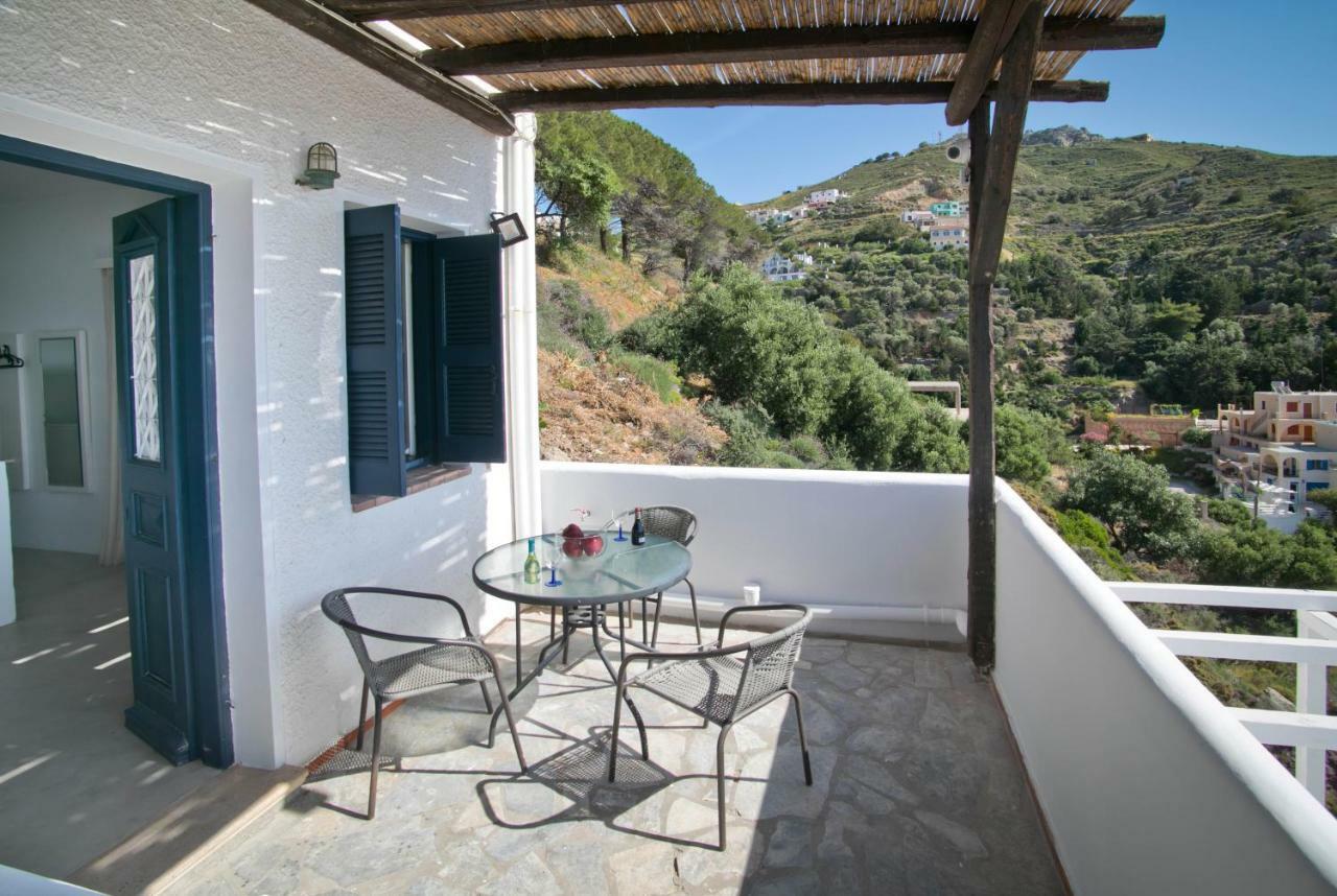 Blue Dawn Kalymnos Aparthotel Myrties Екстериор снимка