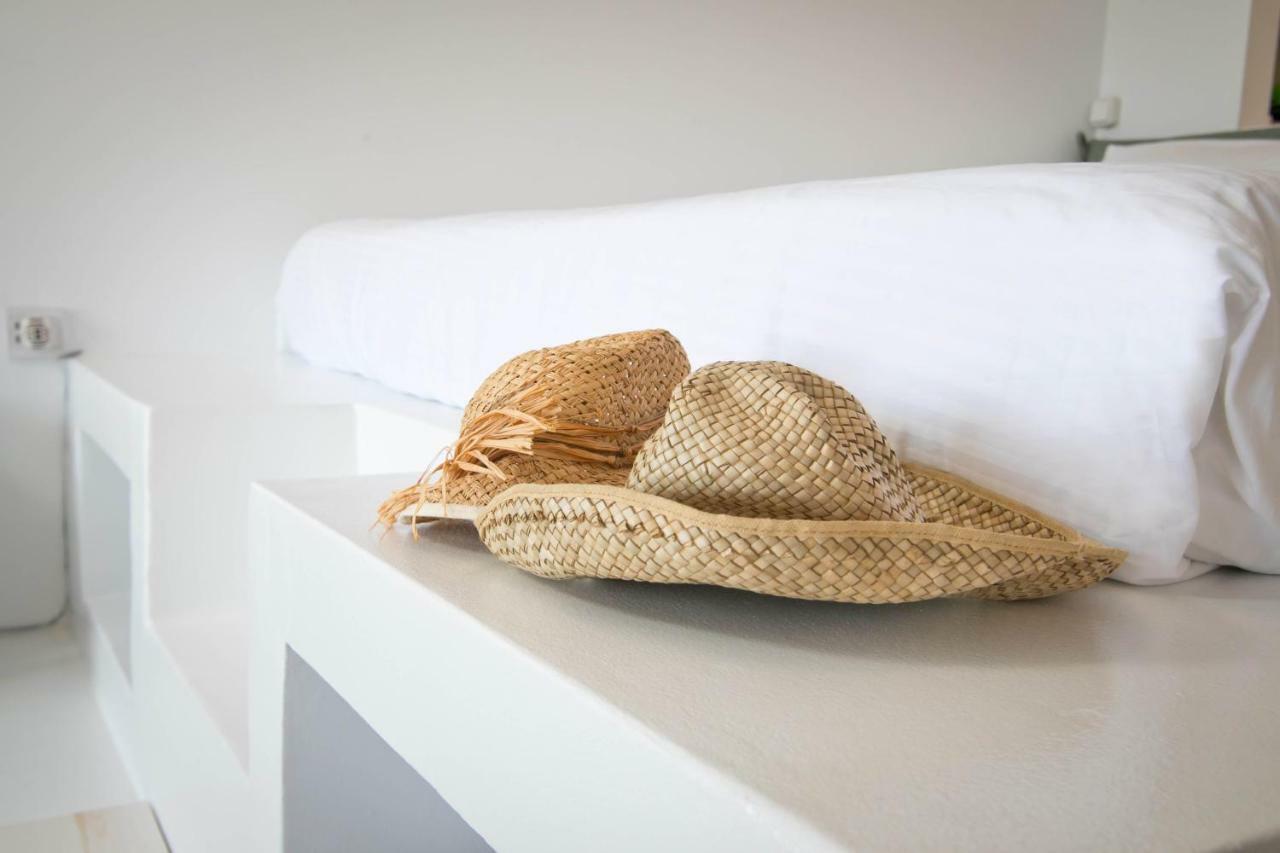 Blue Dawn Kalymnos Aparthotel Myrties Екстериор снимка